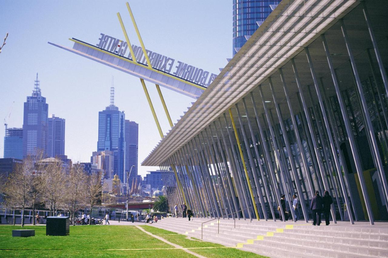 Quest Southbank Aparthotel Melbourne Exterior photo