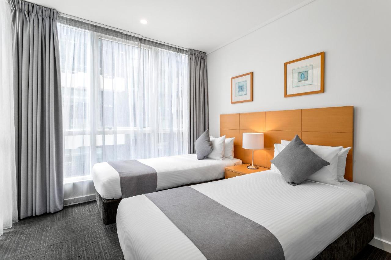 Quest Southbank Aparthotel Melbourne Exterior photo
