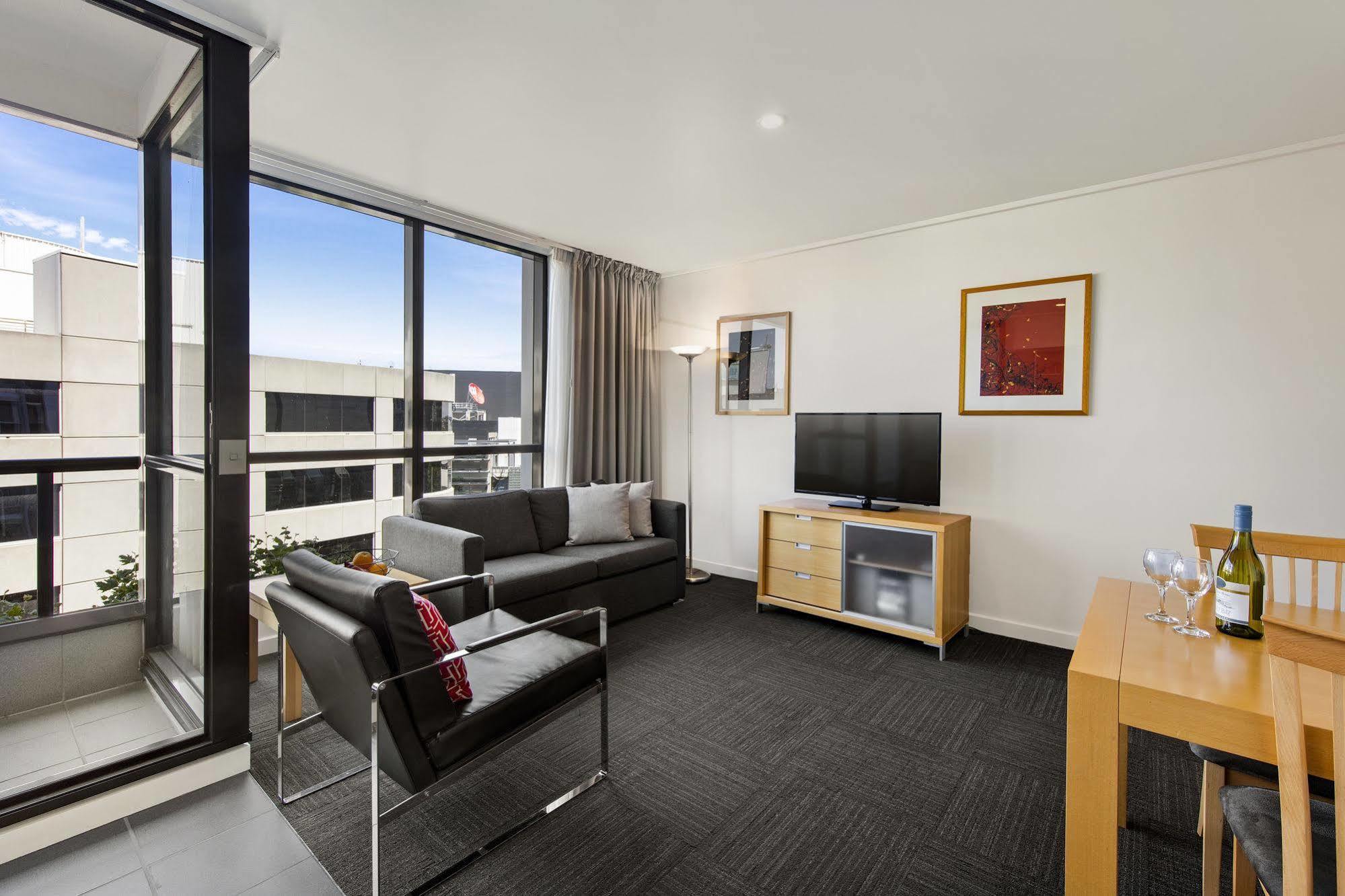 Quest Southbank Aparthotel Melbourne Exterior photo