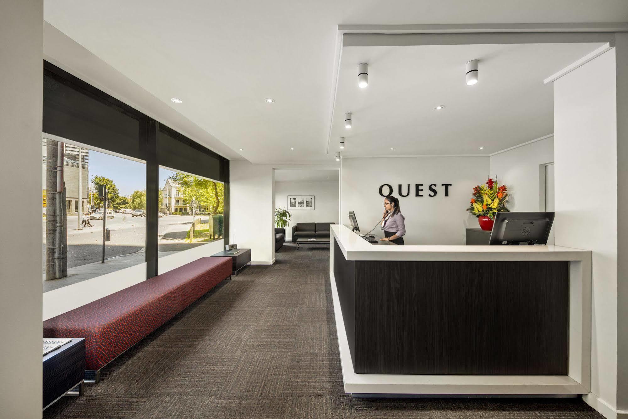 Quest Southbank Aparthotel Melbourne Exterior photo